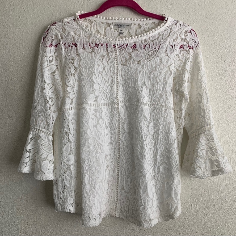 JohnPaulRichard white lace top in Petite Medium